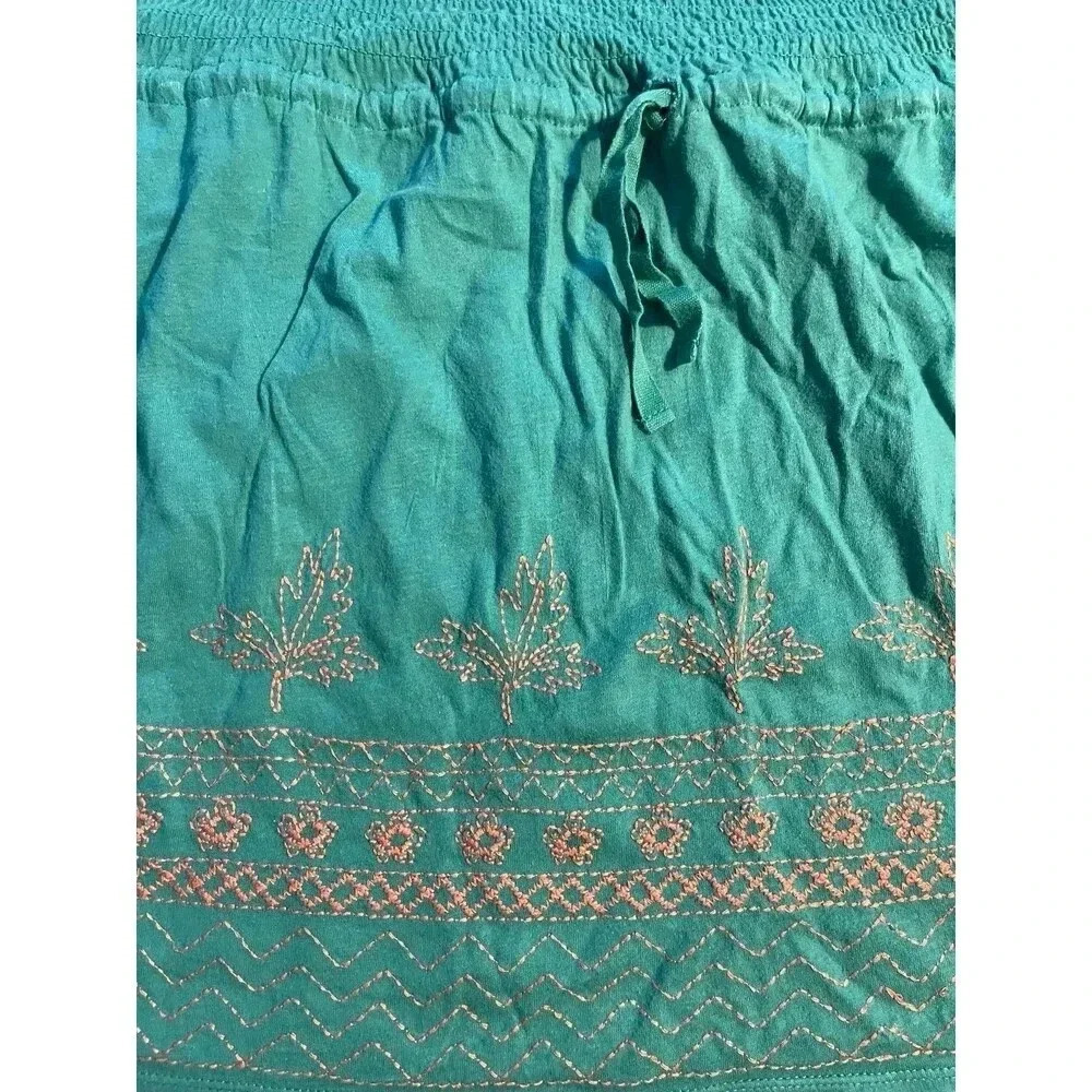 3 Cute Top Bundle - Picture 6 of 10